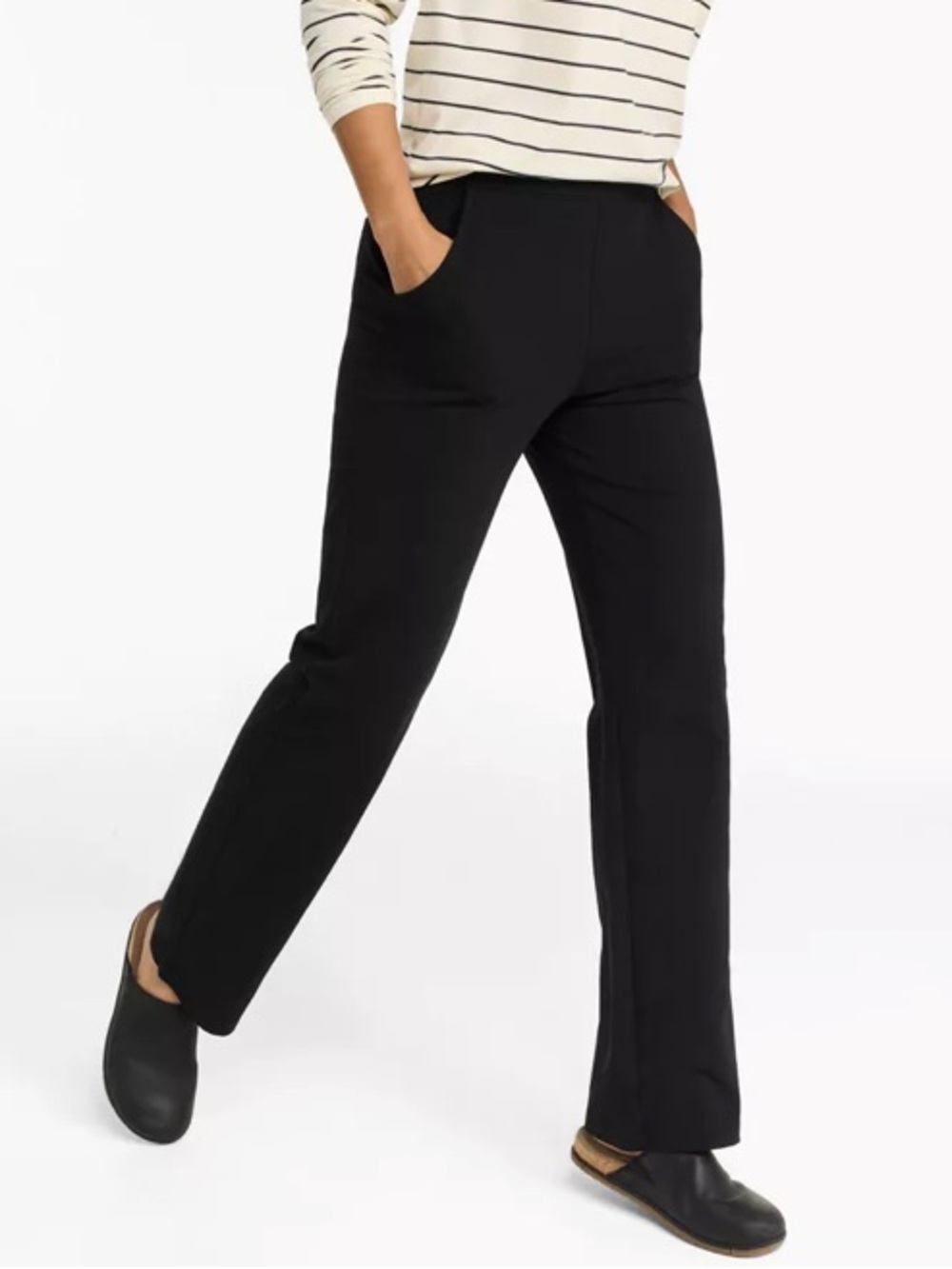 L.L. Bean Black Perfect Fit Pants Size Medium